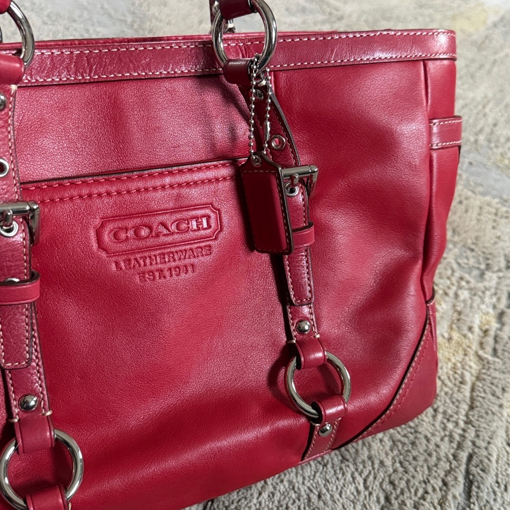 Coach Red Leather Tote 2010 East/West Gallery Medium 12343 Shoulder Bag SV EuC - Picture 2 of 13